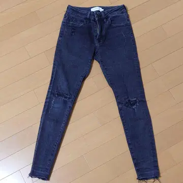 AZUL by moussy/아줄바이마우지 리페어 스키니 데님 블랙