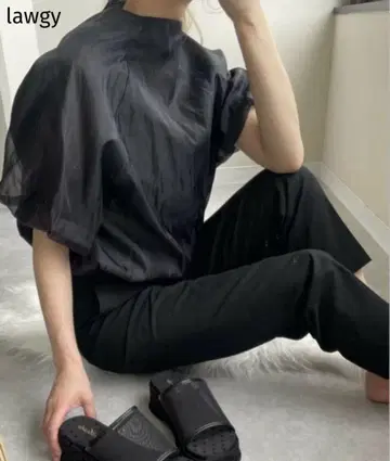 lawgy 시어 블라우스 블랙 퍼프 슬리브 포멀 블랙