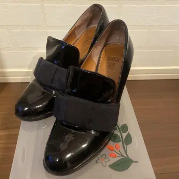 ANNA SUI 안나수이 펌프스 에나멜 리본 하이힐 23cm