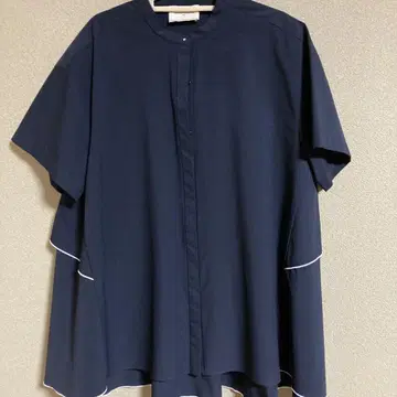 UNITED ARROWS 네이비 반팔