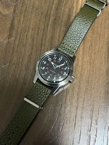 BULOVA 아날로그 손목시계 올리브 그린