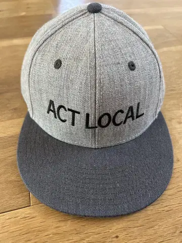ACT LOCAL 캡 바리칸즈