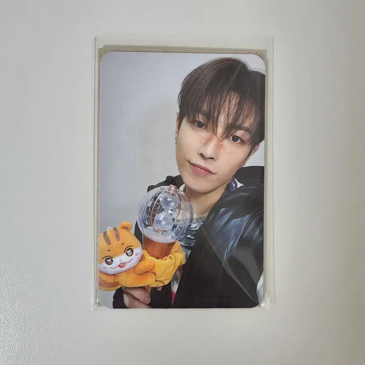 Ateez Aniteez Jjungrami lightstick strap poca hongjoong