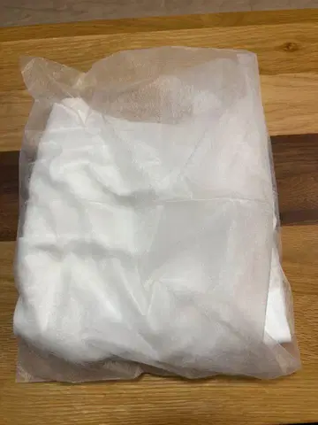 mystic 오프숄더 티셔츠
