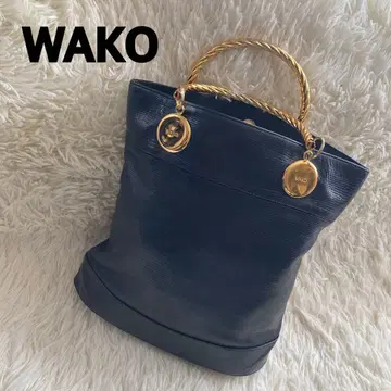 WAKO 블랙 가죽 골드 핸들 핸드백