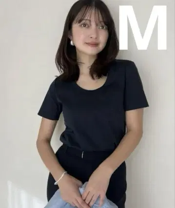 실크 터치 코튼 U넥 T M 사이즈 블랙