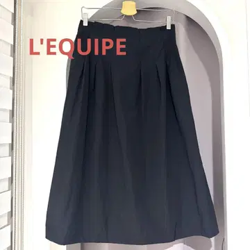 L'EQUIPE 블랙 플레어 스커트 사이즈 40