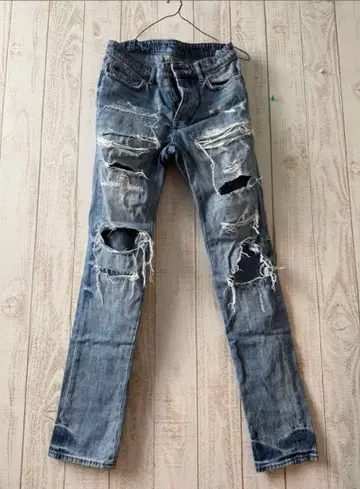 ksubi 스비 30인치 데미지 데님 청바지