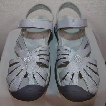 KEEN 로즈 샌들 25cm