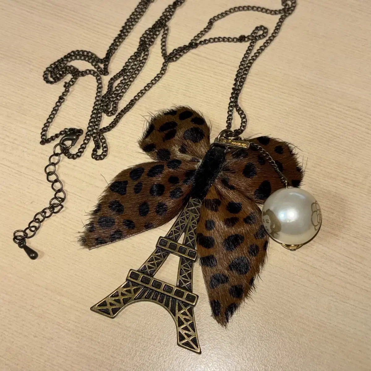 Vintage Leopard Lew Ribbon Gal Necklace Romantic Lew Gal Latte Gal Rosette