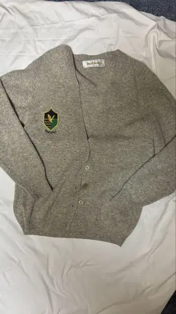 Lyle & Scott 가디건 엠블럼