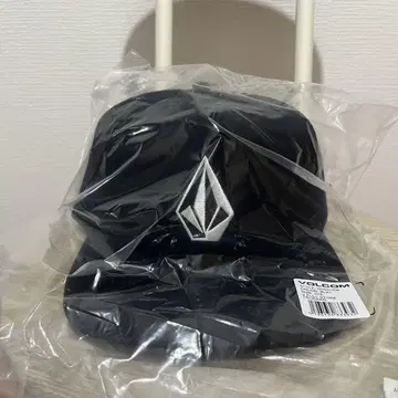 미사용 새상품! VOLCOM 풀 스톤 메쉬 트랙 캡 블랙