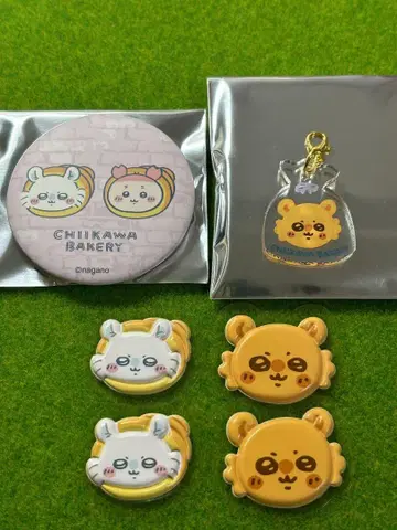 치이카와 베이커리 모몽가 캔뱃지 플레이크 씰 아크릴 참