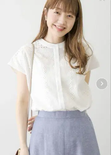 밴드 카라 코튼 레이스 블라우스 어반 리서치 써니 라벨