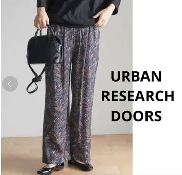 URBAN RESEARCH DOORS 페이즐리 프린트 팬츠