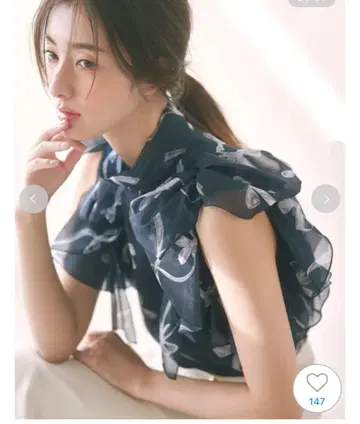 SNIDEL 리본 슬리브 오간 시스루 블라우스