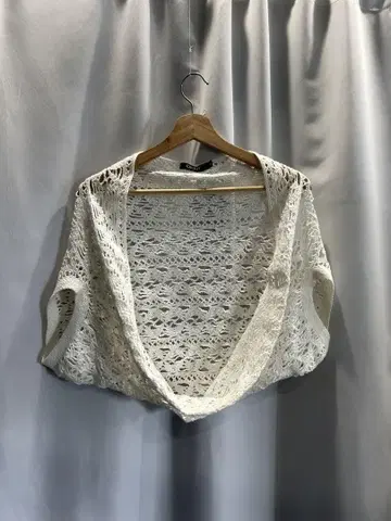 DKNY 레이스 니트 가디건 S 사이즈 화이트
