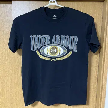 Under Armour 블랙 티셔츠 LC/G/G