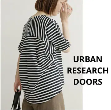 URBAN RESEARCH DOORS 보더 턱 티셔츠