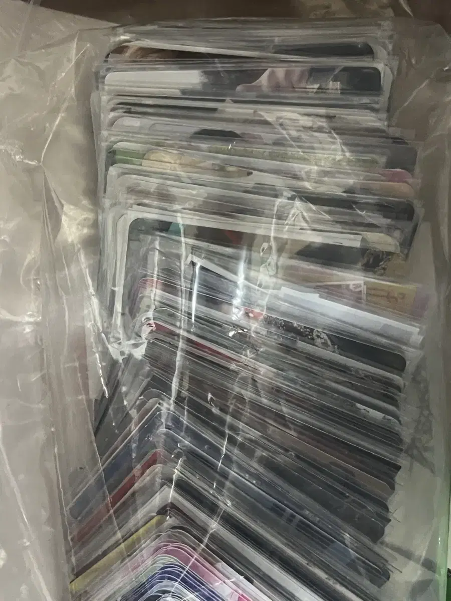 Approximately 300 Monsta X pocas