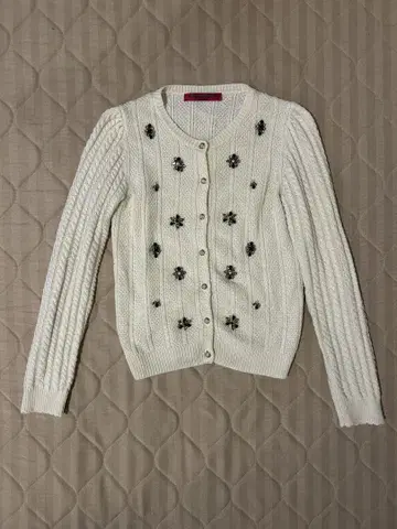 Daisy Girl 아이보리 가디건 사이즈 2