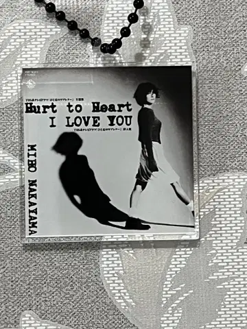 나카야마 미호 아크릴 키링 Hurt to Heart ~고통의 행방~