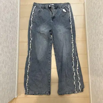 다크 블루 부츠 컷 데님
