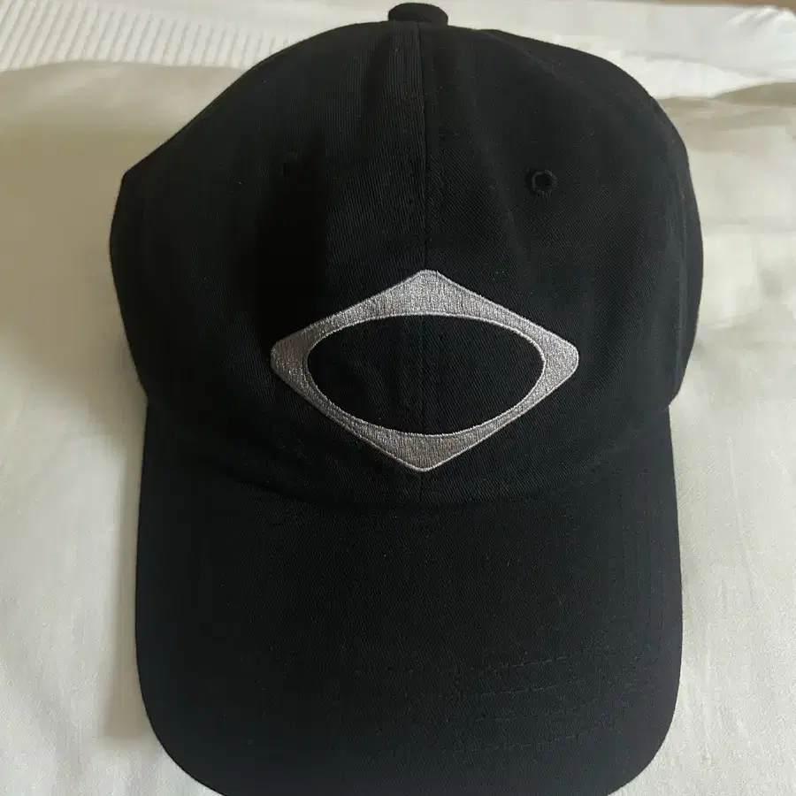 MISCHIEF | 미스치프 Mischief Rhombus Running Ball Cap Hat