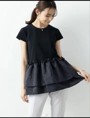 Ame no chi hare 더블 페플럼 풀오버 화이트