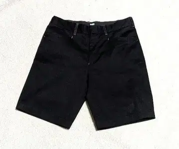 RATS 블랙 숏 팬츠