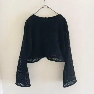 메쉬 상의 크롭 기장 플레어 슬리브 뒷면 척 캐주얼