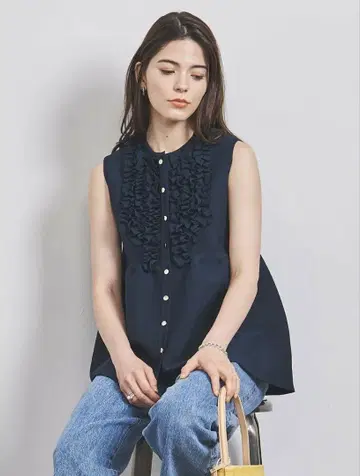 유나이티드 애로우즈 P 미니 프릴 니트 베스트 네이비