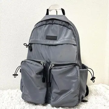 지나시스 멀티 포켓 백팩 그레이