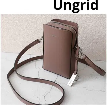 Ungrid 키링 참 포함 스마트폰 및 여권 케이스 세로형 미니 백