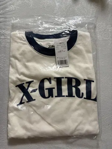 x girl 엑스걸 반팔 티셔츠 미사용 새상품 오버 사이즈 S 사이즈