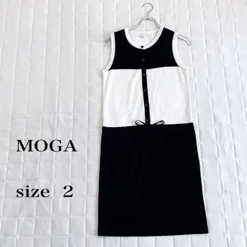 MOGA 모가 슬리브리스 원피스 화이트 블랙 사이즈 2