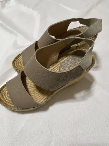 카르자놀 웨지솔 샌들