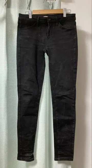 블랙 스키니 데님 유니클로 울트라 스트레치 63.5cm