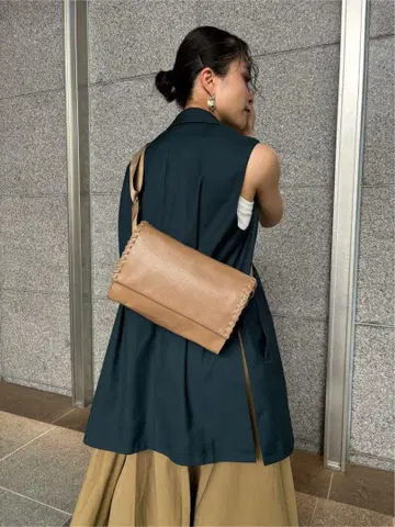 이아파피요네 패턴 와이드 테이프 숄더백