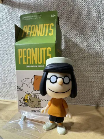 PEANUTS 캠핑 액션 피규어 캠퍼 머시