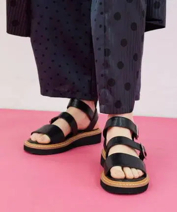 FRAPBOIS 스트라 샌들 블랙