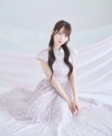 로즈 뮤즈 플리츠 플로럴 프린트 드레스 핑크