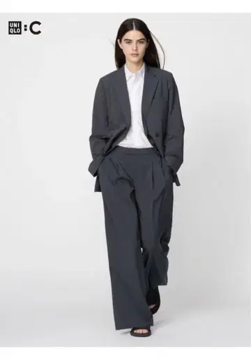 유니클로 C 턱 와이드 팬츠 다크 그레이 택 포함 새상품 L