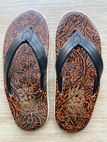 아일랜드 슬리퍼 ISLAND SLIPPER