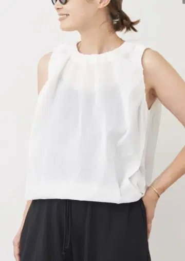 Deuxieme Classe CELERI/셀리 GATHER 숏 탑
