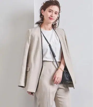 UNITED ARROWS UBCB L/TWL 파이핑 V 노카라 자켓