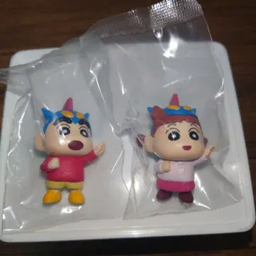 짱구는 못말려(크레용 신짱) & 유리(네네) 피규어 2종 세트