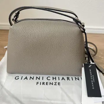 새상품 GIANNI CHIARINI ALIFA 알리파 S TORTORA