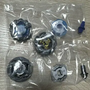 베이블레이드 X 스핑크스 카울 와이번 게일 레온 크레스트
