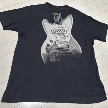 NIRVANA 기타 고유명사 그래픽 티셔츠